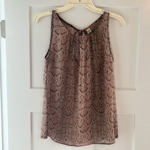 Old navy snake skin print top